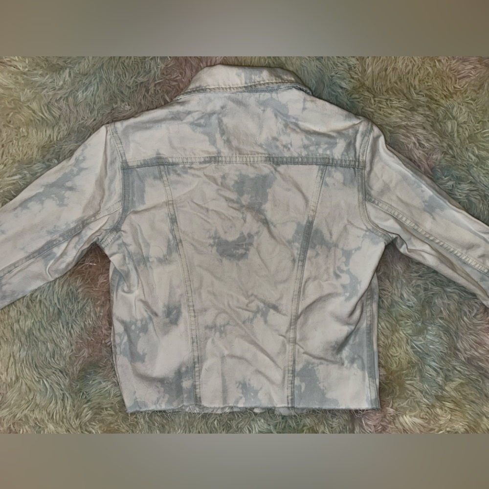 New L'AGENCE Janelle denim jacket in Light Blue acid wash Size Petite Small - Picture 3 of 10
